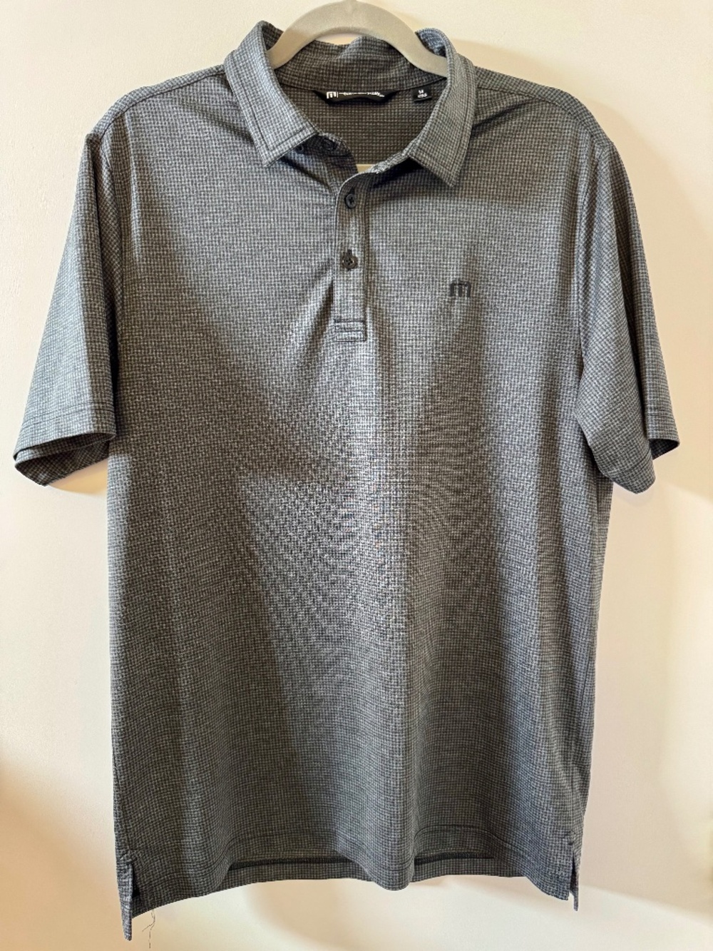 Travis Mathew Mens Medium Golf Polo Gray Performance Stretch Shirt